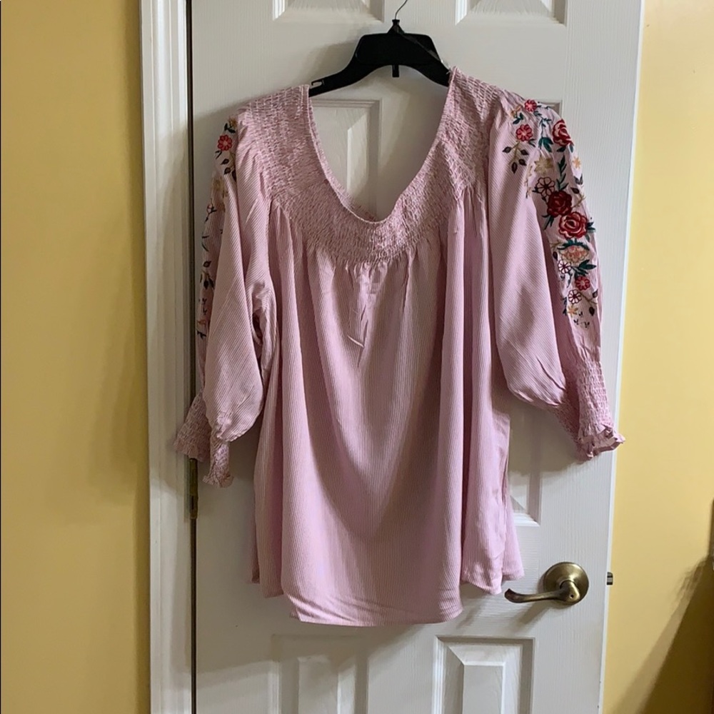 Beautiful off the shoulder Floral Blouse